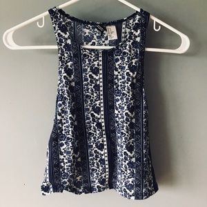 H&M blue printed crop tank